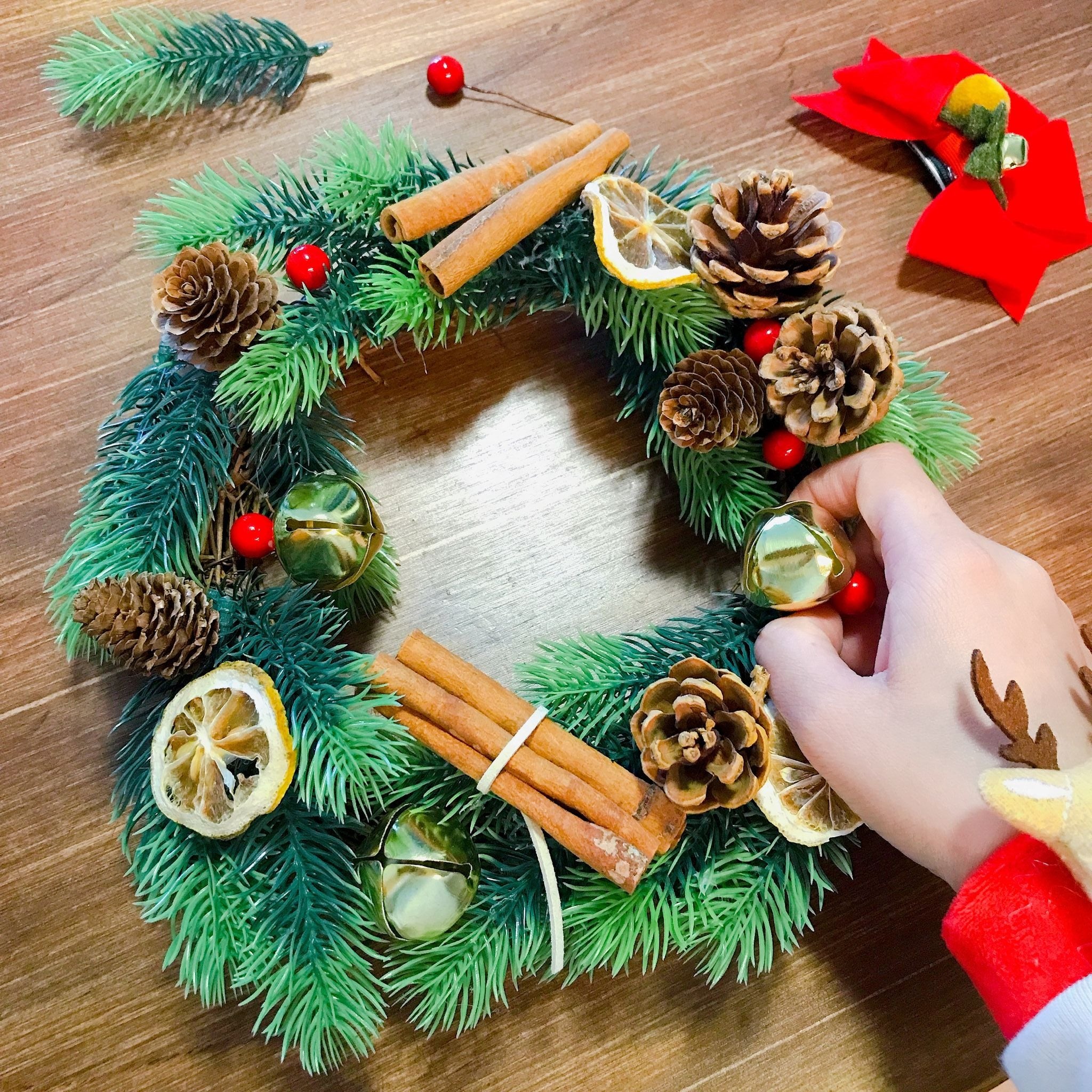 香港聖誕節手工班, 製作聖誕花環手工工作坊
